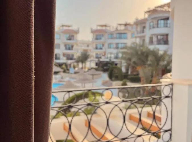 Hills Luxury 2 Bedroom شقة *