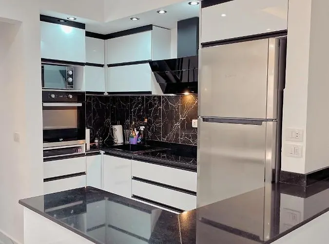 Hills Luxury 2 Bedroom شقة
