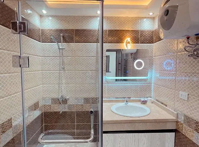 Hills Luxury 2 Bedroom