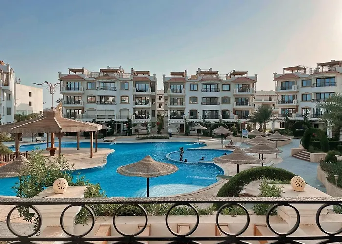Hills Luxury 2 Bedroom شقة *